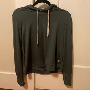 Vuori green pullover